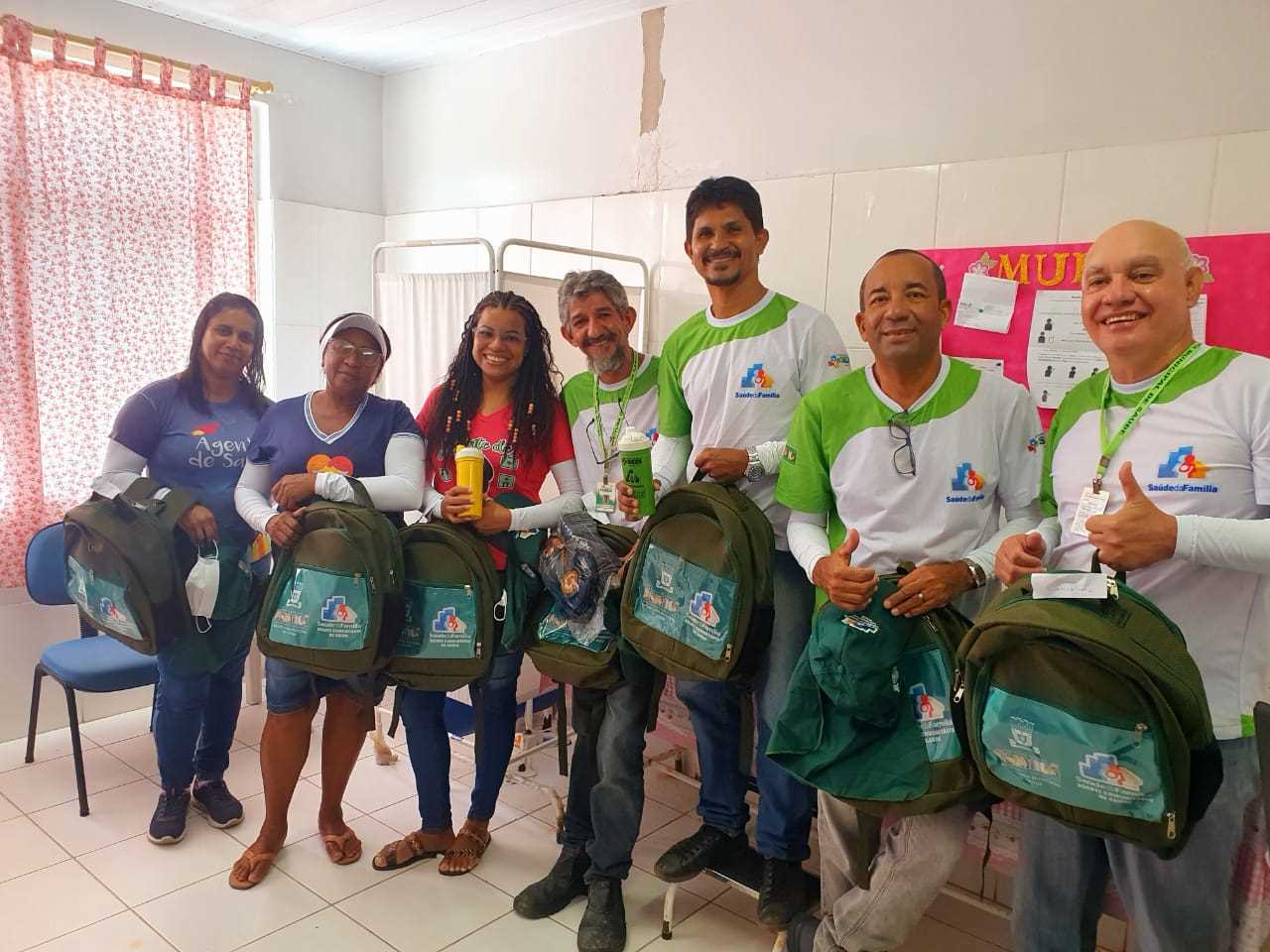 Camacã: Secretaria de Saúde faz entrega de kits de material de trabalho para Agentes Comunitários de Saúde
